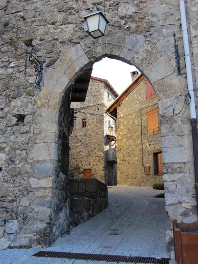 Chambres D'Hotes Les Mures Du Mercantour فالديبلور المظهر الخارجي الصورة